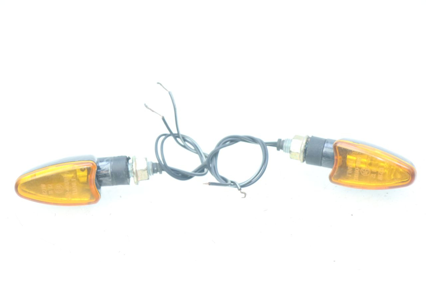 photo de KIERUNKOWSKAZ PRZEDNI PEUGEOT LUDIX 50 (2008 - 2017) - Widok główny