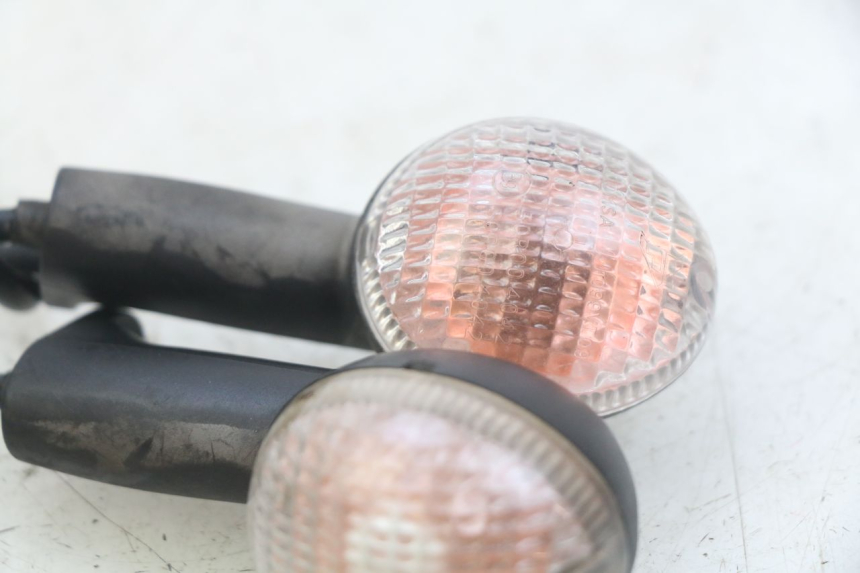 photo de KIERUNKOWSKAZ PRZEDNI PEUGEOT LUDIX 50 (2008 - 2017) - Szczegół części