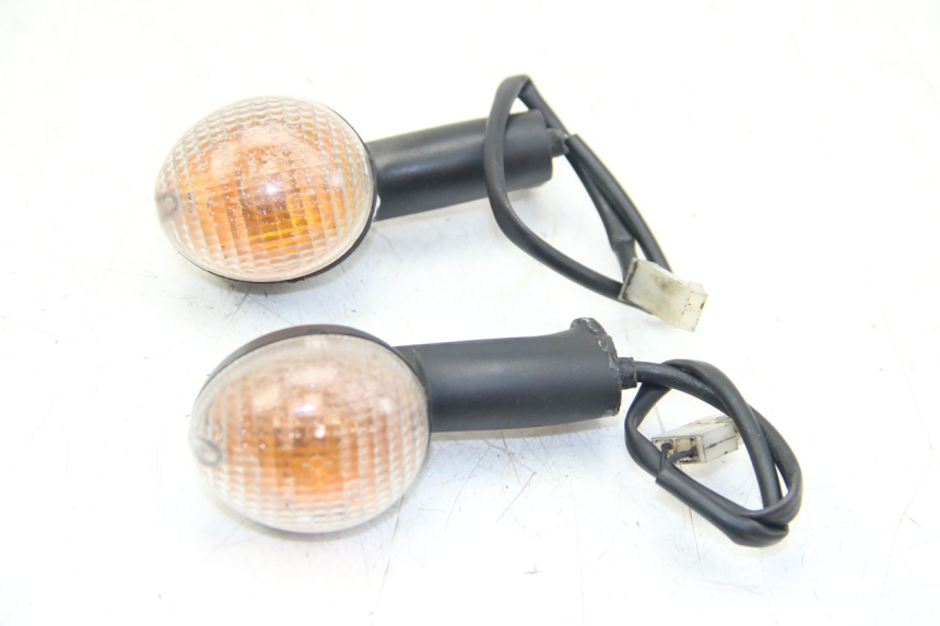 photo de KIERUNKOWSKAZ PRZEDNI PEUGEOT LUDIX 50 (2008 - 2017) - Widok główny