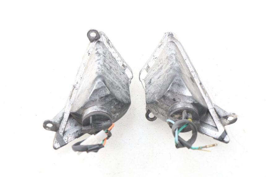 photo de KIERUNKOWSKAZ PRZEDNI DAELIM S4 50 (2010 - 2015) - Zbliżenie techniczne