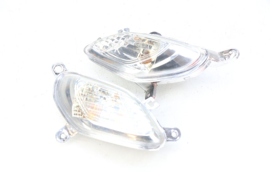 photo de KIERUNKOWSKAZ PRZEDNI JM MOTORS SANTANA 50 (2014 - 2023) - Punkty mocowania