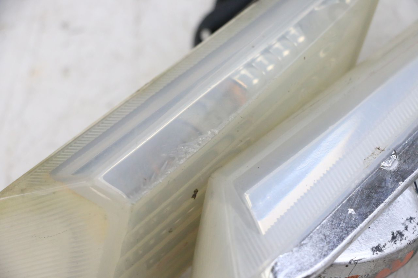 photo de KIERUNKOWSKAZ PRZEDNI VASTRO STREET X 4T 50 (2016 - 2021) - Szczegół części