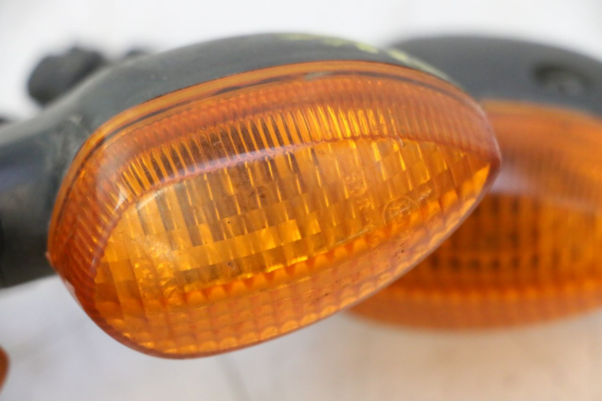 photo de PRZEDNI KIERUNKOWSKAZ YAMAHA TDM ABS 900 (2002 - 2014) - Część sprawdzona