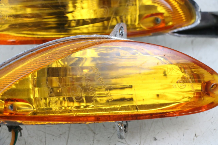 photo de KIERUNKOWSKAZ PRZEDNI BAOTIAN TRAVEL SPIRIT 50 (2010 - 2012) - Zoom stanu zużycia