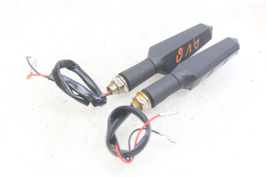 photo de KIERUNKOWSKAZ PRZEDNI MOTRAC URBAN 4T 50 (2016 - 2024) - Szczegół części