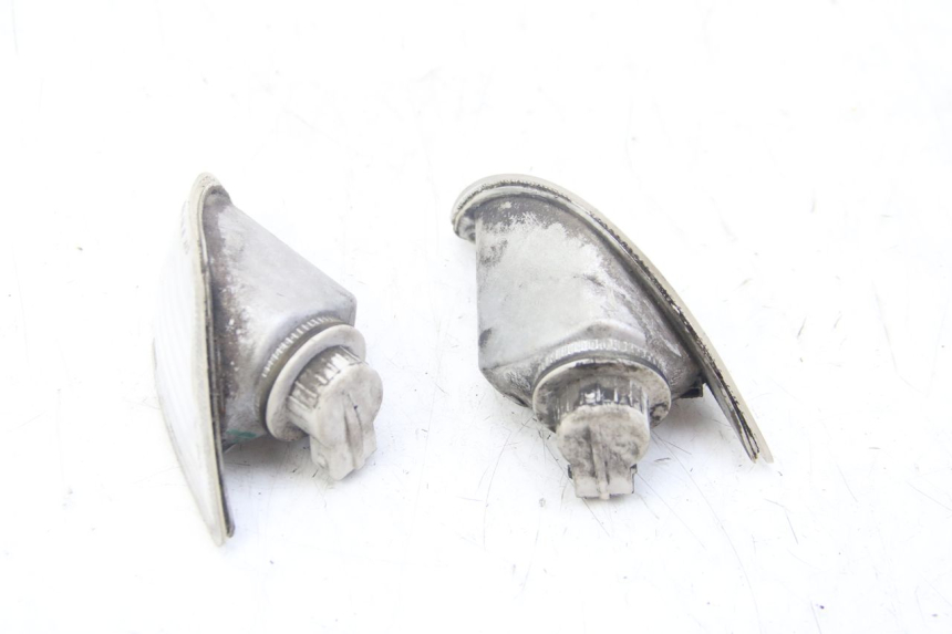 photo de KIERUNKOWSKAZ PRZEDNI PIAGGIO VESPA S 2T 50 (2007 - 2014) - Szczegół części