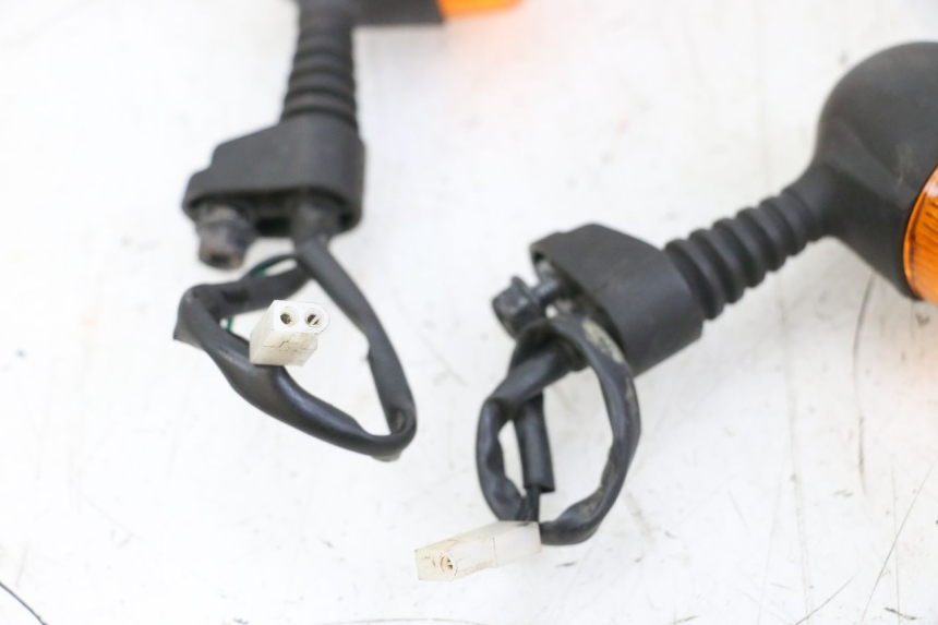 photo de KIERUNKOWSKAZ PRZEDNI YAMAHA NEOS NEO'S 4T 50 (2008 - 2016) - Szczegół części