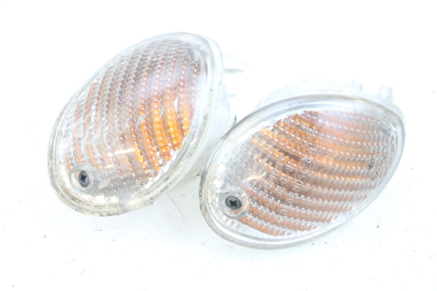 photo de KIERUNKOWSKAZ PRZEDNI YAMAHA YN NEO'S 50 (1997 - 2004) - Szczegół części