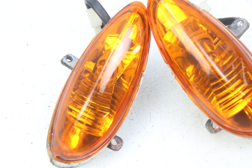 photo de KIERUNKOWSKAZ PRZEDNI YIYING YY50QT-10 50 (2007 - 2022) - Zoom stanu zużycia