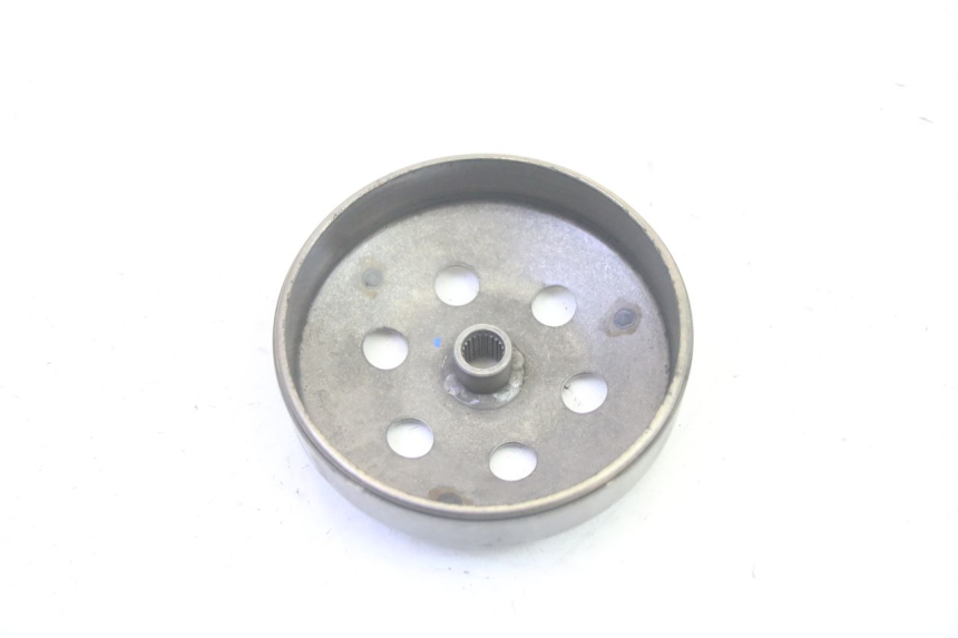 photo de KOSZ SPRZĘGŁA PEUGEOT KISBEE 4T 50 (2010 - 2017) - Zoom stanu zużycia