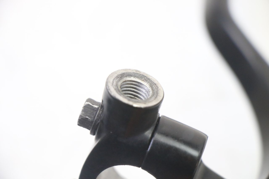 photo de DŹWIGNIA SPRZĘGŁA BMW G310 R 310 (2016 - 2020) - Inny kąt widzenia