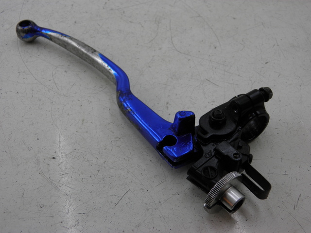 photo de DŹWIGNIA SPRZĘGŁA YAMAHA FZS FAZER 1000 (2003 - 2005) - Szczegół części