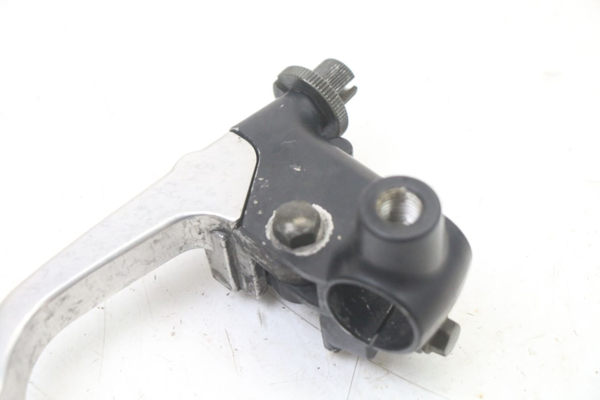 photo de DŹWIGNIA SPRZĘGŁA YAMAHA FZS FAZER 600 (2001 - 2003) - Zoom stanu zużycia