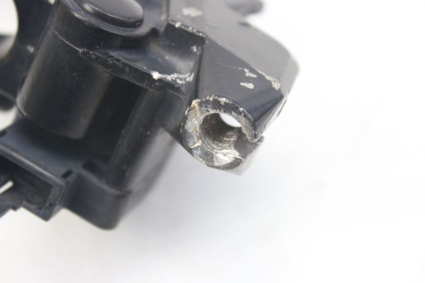 photo de DŹWIGNIA SPRZĘGŁA KAWASAKI ZZR 600 (1995 - 2004) - Szczegół części