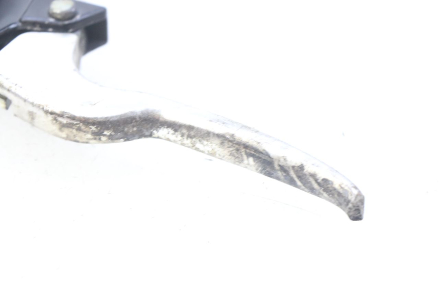 photo de DŹWIGNIA HAMULCA LEWA KYMCO AGILITY 4T 50 (2005 - 2018) - Inny kąt widzenia