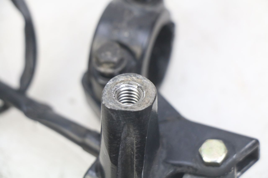 photo de DŹWIGNIA HAMULCA LEWA TGB CITY 2 50 (2009 - 2013) - Zbliżenie techniczne