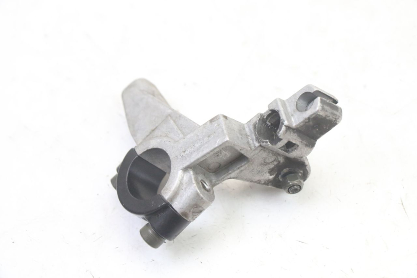 photo de DŹWIGNIA HAMULCA LEWA MBK FLAME X 125 (2007 - 2016) - Zbliżenie techniczne