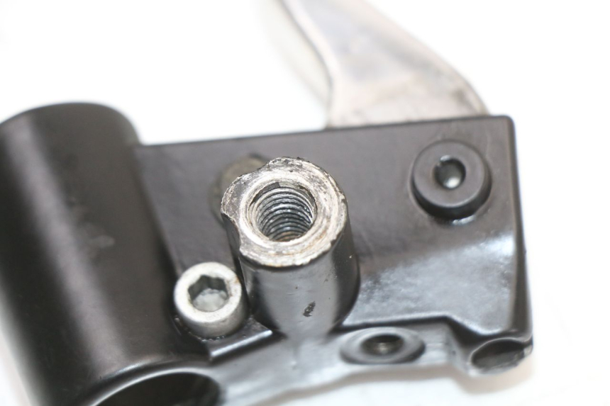 photo de DŹWIGNIA HAMULCA LEWA PIAGGIO FLY 2T 50 (2004 - 2017) - Inny kąt widzenia