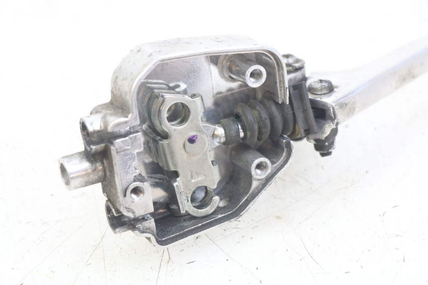 photo de DŹWIGNIA HAMULCA LEWA HONDA NHX LEAD 110 (2008 - 2010) - Zbliżenie techniczne