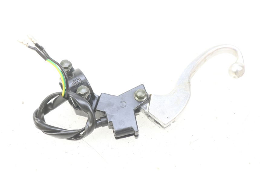 photo de DŹWIGNIA HAMULCA LEWA JM MOTORS SANTANA 50 (2014 - 2023) - Zbliżenie techniczne