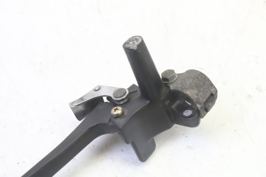 photo de DŹWIGNIA HAMULCA LEWA HONDA SCV LEAD 100 (2003 - 2007) - Inny kąt widzenia