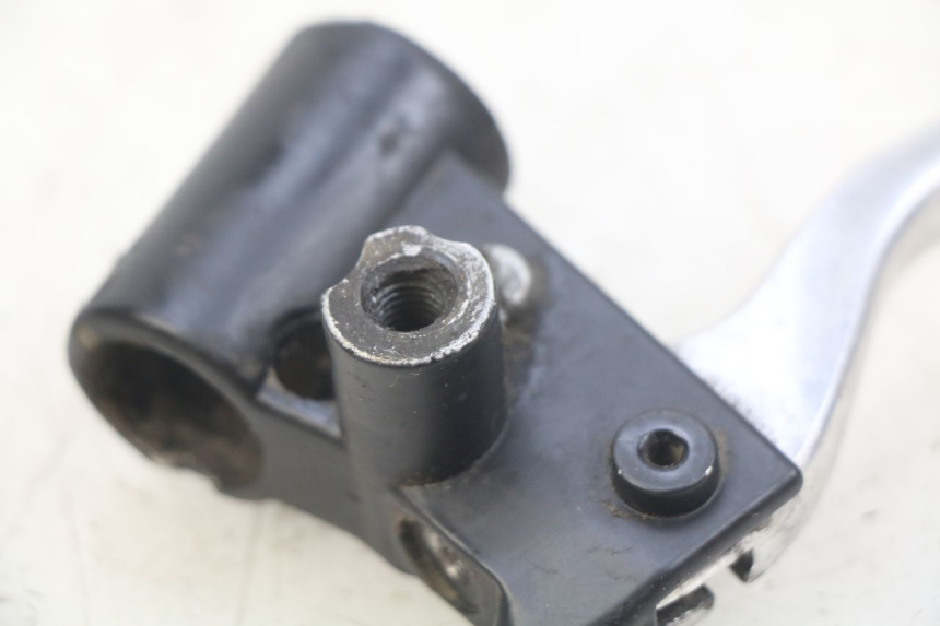 photo de DŹWIGNIA HAMULCA LEWA PIAGGIO VESPA LXV 125 (2006 - 2009) - Widok ogólny