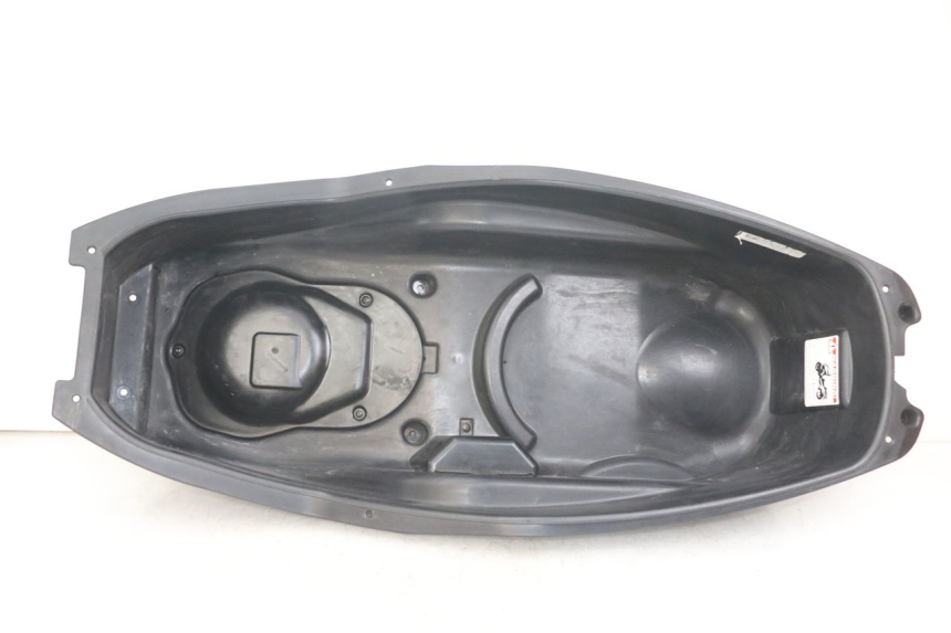 photo de KUFER POD SIEDZENIEM QUADRO 3D S 350 (2013 - 2018) - Widok główny