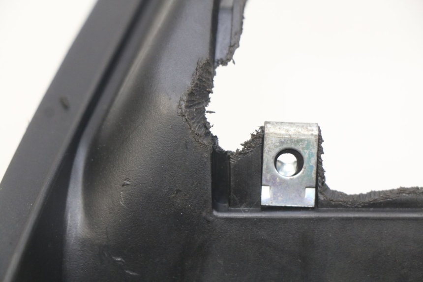 photo de KUFER POD SIEDZENIEM KYMCO AGILITY 16+ 4T 50 (2018 - 2023) - Szczegół części