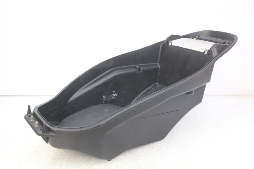 photo de KUFER POD SIEDZENIEM KYMCO AGILITY 16+ 4T 50 (2018 - 2023) - Widok ogólny