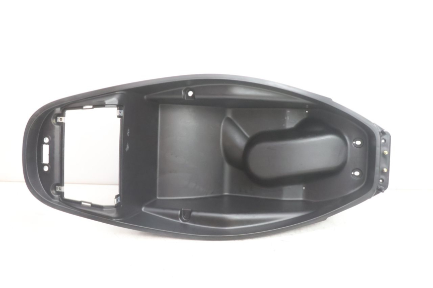 photo de KUFER POD SIEDZENIEM KYMCO AGILITY CITY 16P 125 (2015 - 2024) - Widok główny