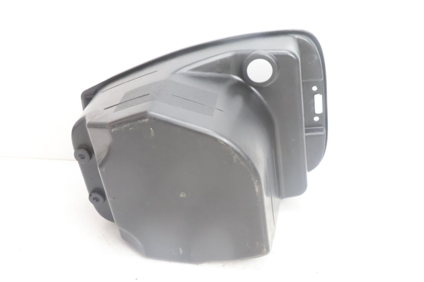 photo de KUFER POD SIEDZENIEM KYMCO AGILITY FR 2T 50 (2012 - 2017) - Zbliżenie techniczne