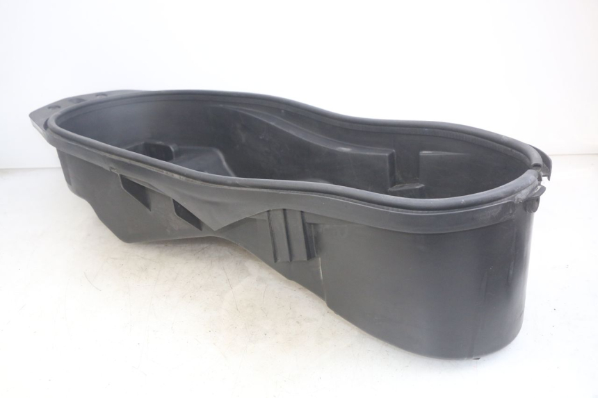 photo de KUFER POD SIEDZENIEM NECO ALEXONE 125 (2017 - 2024) - Zbliżenie techniczne