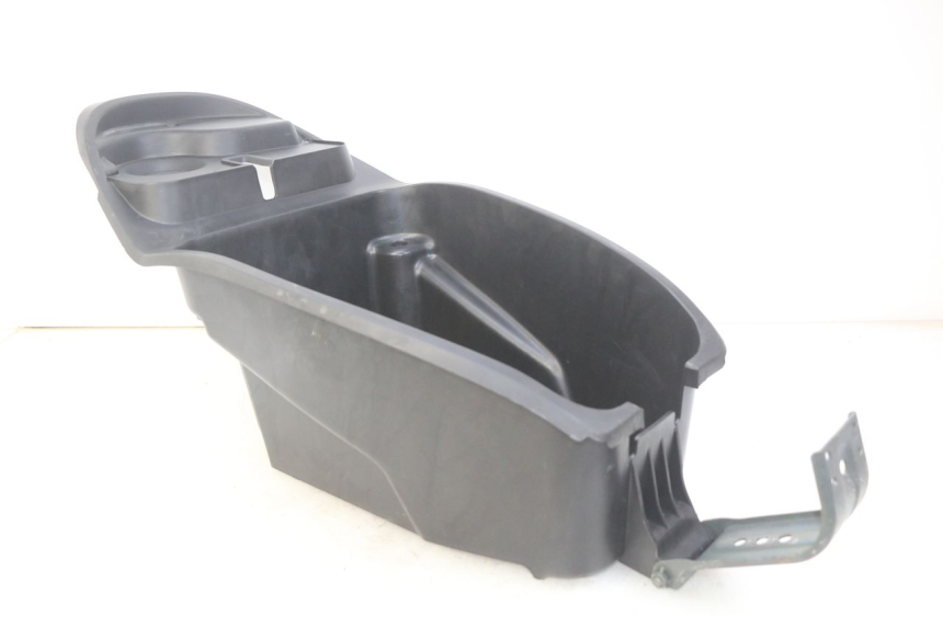 photo de KUFER POD SIEDZENIEM ECCITY ARTELEC 670 1 (2013 - 2017) - Widok główny