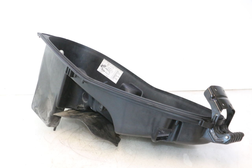 photo de SKRZYNIA SIEDZENIOWA APRILIA ATLANTIC S 125 (2010 - 2013) - Inny kąt widzenia