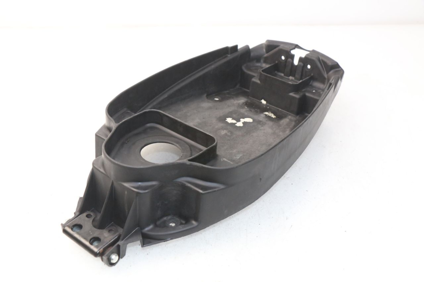 photo de KUFER POD SIEDZENIEM MBK BOOSTER SPIRIT NAKED 50 (2004 - 2017) - Inny kąt widzenia