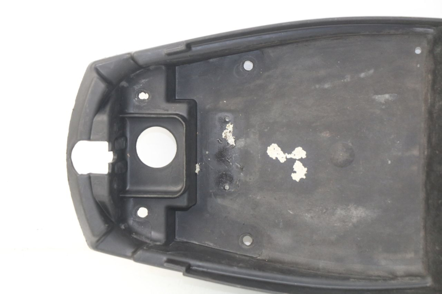 photo de KUFER POD SIEDZENIEM MBK BOOSTER SPIRIT NAKED 50 (2004 - 2017) - Punkty mocowania