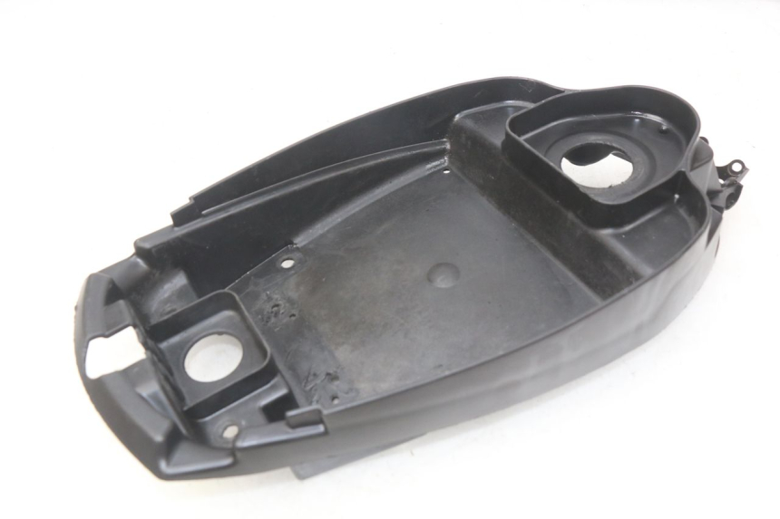 photo de KUFER POD SIEDZENIEM MBK BOOSTER SPIRIT NAKED 50 (2004 - 2017) - Widok ogólny