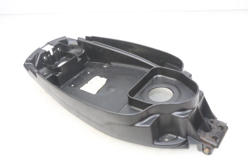 photo de KUFER POD SIEDZENIEM MBK BOOSTER SPIRIT NAKED 50 (2004 - 2017) - Inny kąt widzenia