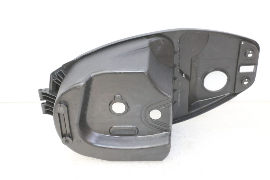 photo de KUFER POD SIEDZENIEM MOTRON BREEZY 4T 50 (2021 - 2025) - Zoom stanu zużycia