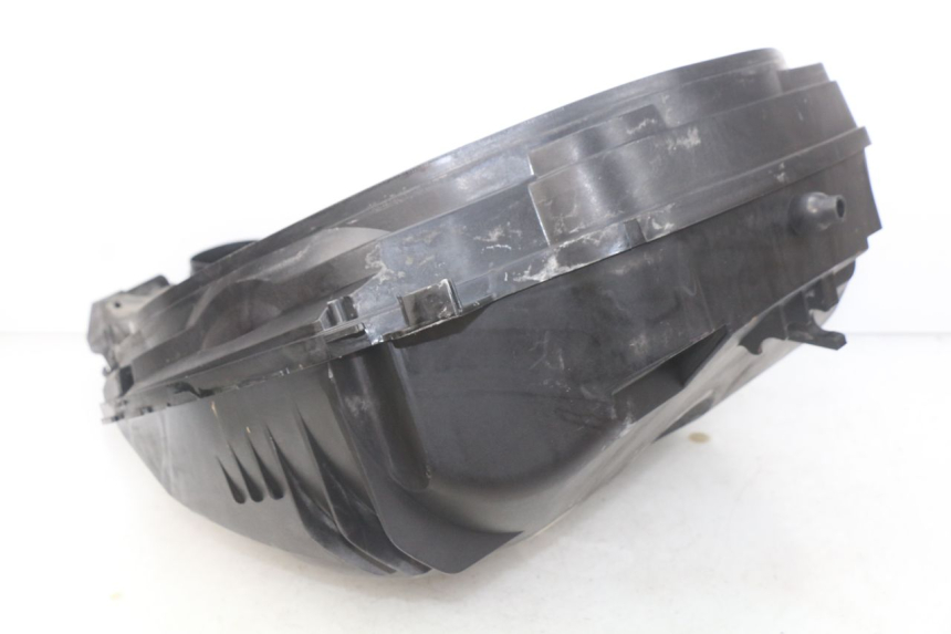 photo de KUFER POD SIEDZENIEM SUZUKI BURGMAN 125 (2007 - 2014) - Zoom stanu zużycia