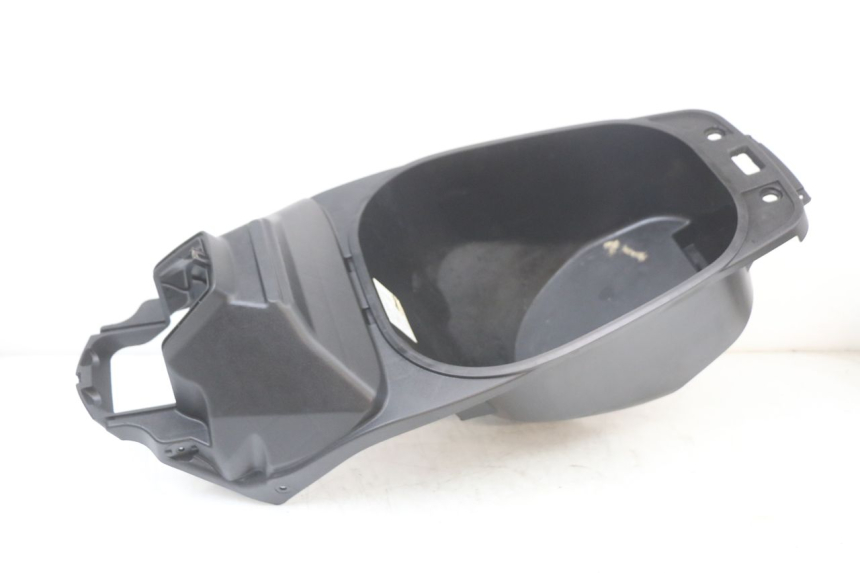 photo de KUFER POD SIEDZENIEM YAMAHA BW'S BWS 125 (2010 - 2013) - Szczegół części