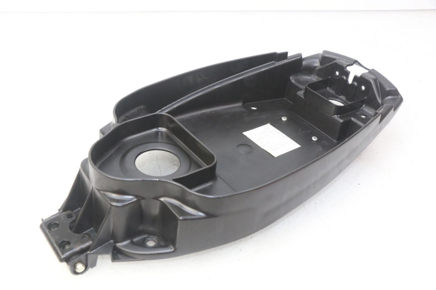 photo de KUFER POD SIEDZENIEM YAMAHA BW'S EASY 50 (2013 - 2016) - Zbliżenie techniczne