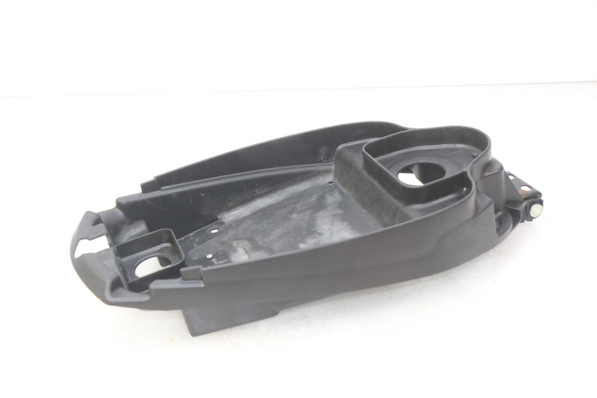 photo de KUFER POD SIEDZENIEM YAMAHA BW'S EASY 50 (2013 - 2016) - Zbliżenie techniczne