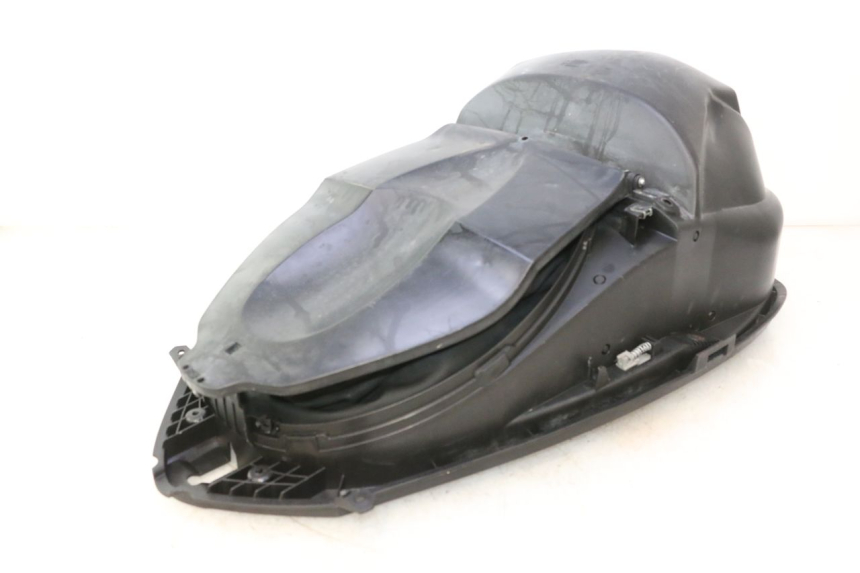 photo de KUFER SIEDZENIOWY BMW C SPORT 650 (2015 - 2021) - Stan powierzchni
