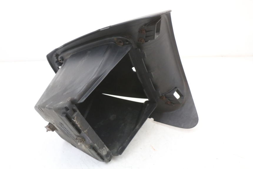 photo de KUFER POD SIEDZENIEM BMW C1 125 (2000 - 2003) - Oznaczenia i referencje
