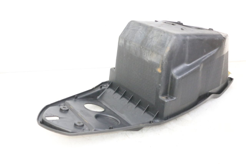 photo de KUFER POD SIEDZENIEM ORCAL CAVARO 4T 50 (2019 - 2023) - Inny kąt widzenia