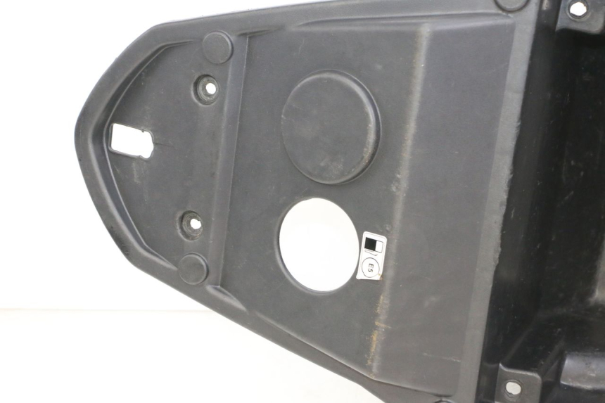 photo de KUFER POD SIEDZENIEM ORCAL CAVARO 4T 50 (2019 - 2023) - Część sprawdzona