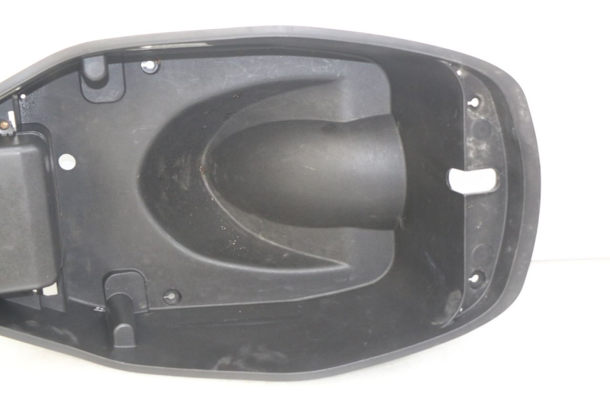 photo de KUFER POD SIEDZENIEM SYM CITYCOM CITY COM 125 (2009 - 2014) - Punkty mocowania