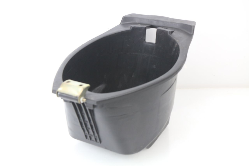 photo de KUFER POD SIEDZENIEM REVATTO CITYONE 125 (2006 - 2007) - Zoom stanu zużycia