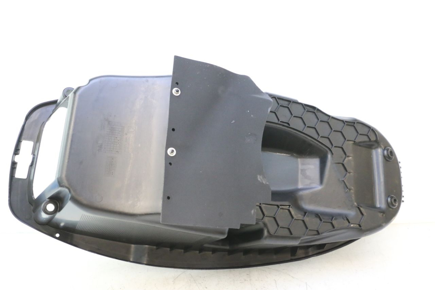 photo de KUFER POD SIEDZENIEM PEUGEOT CITYSTAR 2T 50 (2018 - 2021) - Widok ogólny
